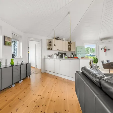 Glenda - 2-1km From The Sea By Interhome Casa vacanze